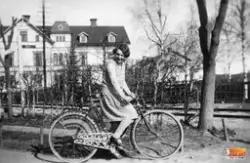 Plats Alfta, Kyrkbyn.
Vyn från "banvaktens" där Pher Johan K