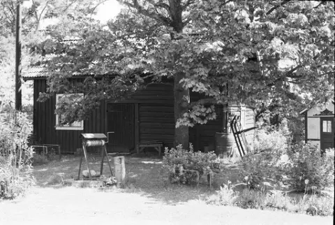 Uthus, Västanåvägen 55, Älvkarleby, Uppland 1976