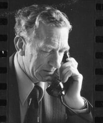 Administrerende direktør i VDS, Ragnar Kobro på telefonen