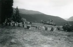 Stubber plassert i sirkel rundt et samlingspunkt. Sannsynlig