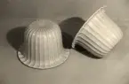 Produkter från Bobergs Fajansfabrik AB. Komp. Ewald Dahlskog.