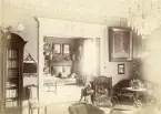 Rumsinteriör. Sannolikt från Galoschbolagets hus i Gävle, sent 1800-tal.