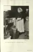 Skansen. Arbetsliv.  Ljusstöpning. Fru Johannesson stöper ljus i Laxbrostugan, vintern 1926.