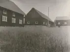 Byggnader på Tyllinge säteri.