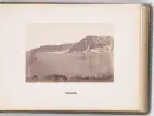 Vy vid Vogelsang (nuvarande Fuglesongen), en ö i nordvästra Spetsbergen, Svalbard. Fotografiet togs i samband med Spetsbergsexpeditionen 18721873, ledd av Adolf Erik Nordenskiöld.