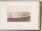 Vy vid Vogelsang (nuvarande Fuglesongen), en ö i nordvästra Spetsbergen, Svalbard. Fotografiet togs i samband med Spetsbergsexpeditionen 18721873, ledd av Adolf Erik Nordenskiöld.