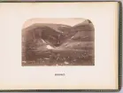 Vy över Skansbay (Skansbukta) på Spetsbergen, fotograferad under Spetsbergsexpeditionen 18721873 ledd av Adolf Erik Nordenskiöld.