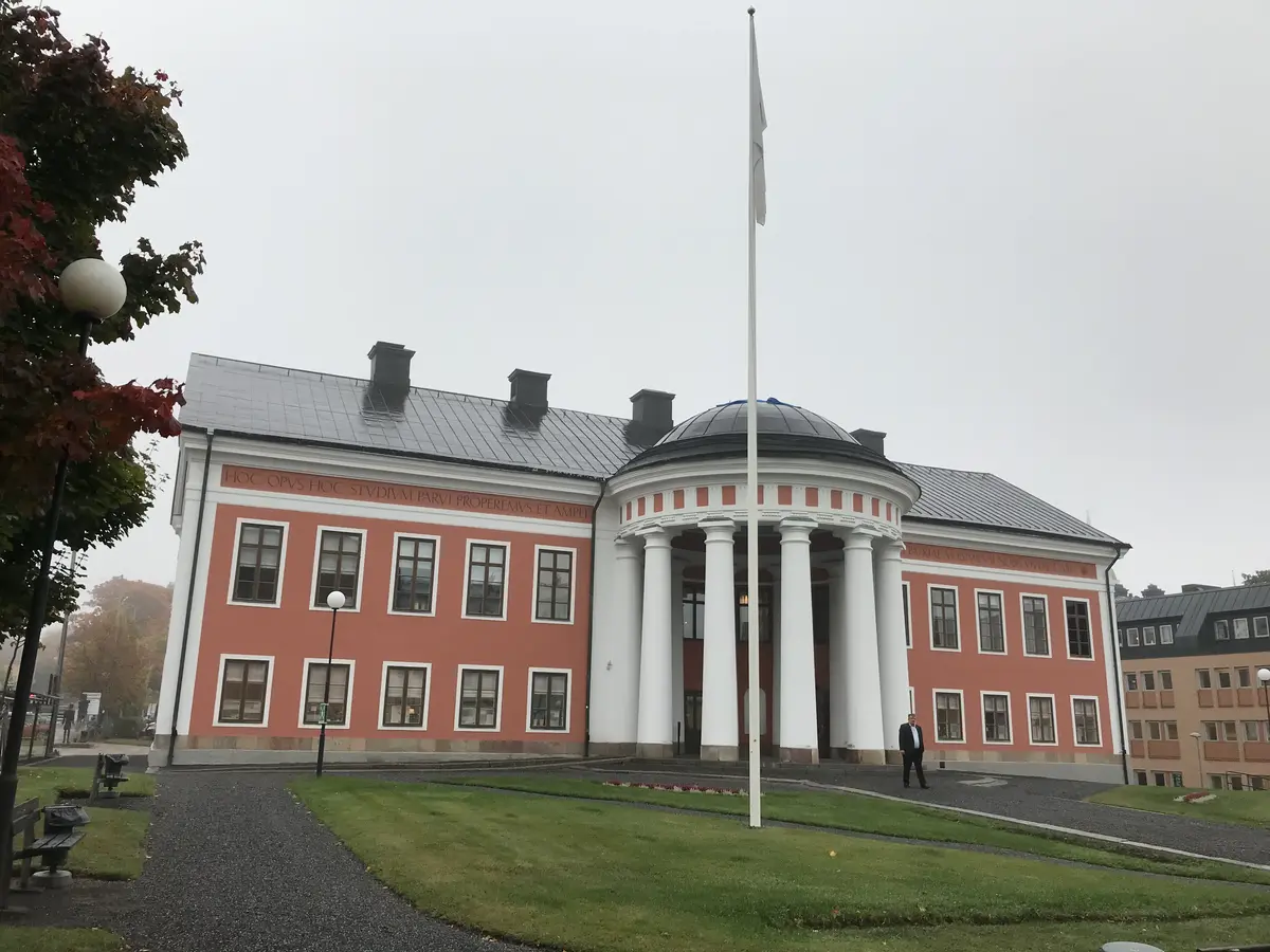 Härnösands rådhus gamla gymnasiet