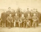 Gruppbild av Vegaexpeditionens medlemmar i Pompeji.