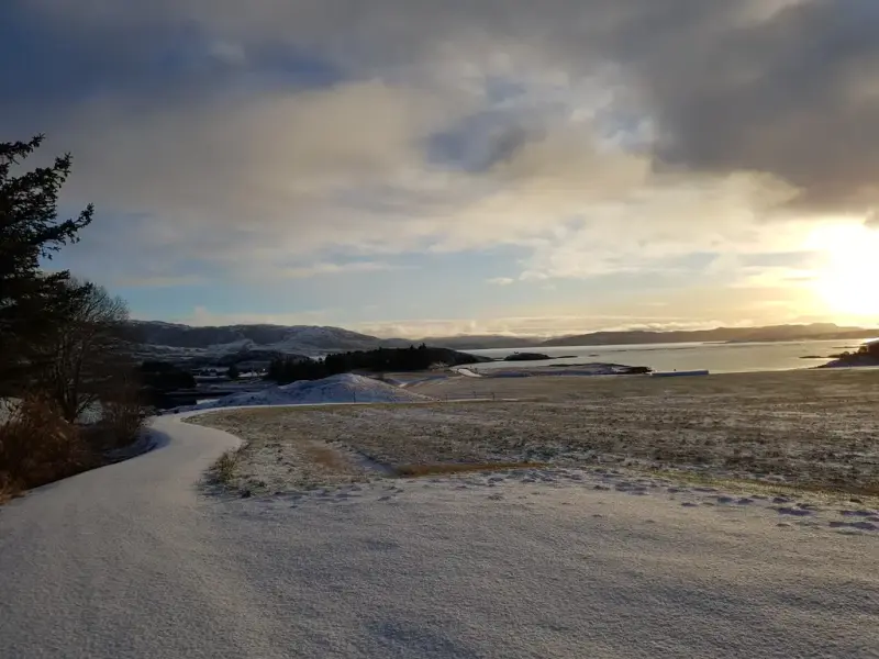 Gravhauger i vinterlanskap