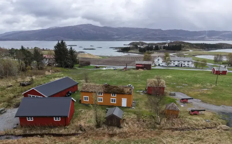 Dronebilde av bygdemuseum