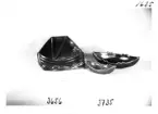 Reliefdekor 3656 och skålar 3735 med båtmotiv från Bo Fajans, formgivare Eva Jancke-Björk, 1900-talets mitt.