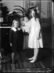 Fotografi i serie för identifiering av motiv ur A C Hultgrens fotosamling.

Kommentar:
Se även H5279.