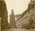 Hybernska gatan med kruttornet i bakgrunden, Prag, sommaren 1930 (enligt text i album).