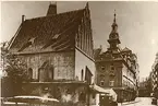 Prag: Gammalnya synagogan, sommaren 1930 (enligt text i album). Denna synagoga ansen vara Europas äldsta aktiva synagoga, byggd omkring år 1270. (Källa: Wikipedia).