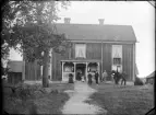 Fotografi i serie för identifiering av motiv ur A C Hultgrens fotosamling.

Kommentar:
Samma plats som H5533.