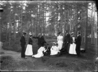 Fotografi i serie för identifiering av motiv ur A C Hultgrens fotosamling.