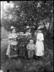 Fotografi i serie för identifiering av motiv ur A C Hultgrens fotosamling.