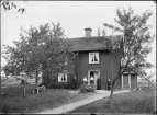 Fotografi i serie för identifiering av motiv ur A C Hultgrens fotosamling.