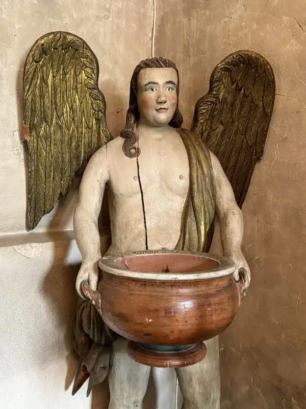 Dåpsengel i Ulnes kyrkje