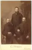 Kabinettfoto över 3 äldre män alla med skägg