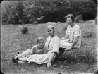 Fotografi i serie för identifiering av motiv ur A C Hultgrens fotosamling.

Kommentar:
Se även H5596.
