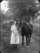 Fotografi i serie för identifiering av motiv ur A C Hultgrens fotosamling.