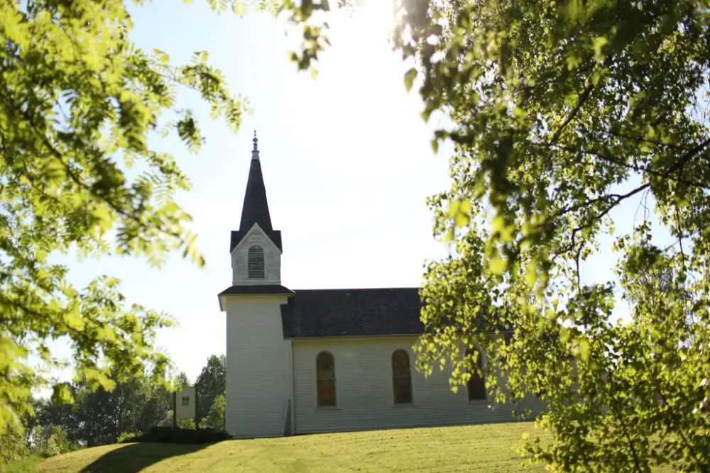 Utvandrerkirka om våren