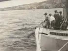 Trålfartyg, namnet delvis synligt: 