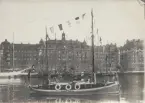 Sjöräddningsbåten B.A. Danelius i Nybroviken.
Stämpel 