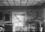 Foto av salongen på Gröndal, 1897 (enligt bildtext i album).
