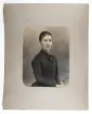 Porträtt av Nils Norins mor, Anna Maria Sörling, född 1867, död 1943. 

Grå passepartout.
Höjd 50 cm, bredd 40 cm.