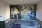 Idenors kyrka. Gravkapellet med väggmålning av Hudiksvallskonstnären Gösta Bohm.