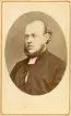 Prästporträtt. Troligen av pastor Gustaf Emanuel Beskow (enligt text baksida kort).