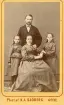 Familjeporträtt.