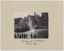 Sprängning av svartbäcksgubbar i Fyrisån, Uppsala 1900