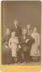Kabinettsfotografi - Johan Arvid de Wahl med familj från Skokloster, Uppsala