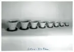 Lotus-krukan från Bo Fajans, formgivare Ewald Dahlskog, 1900-talets mitt.