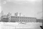 Exteriörbild av fabriken i Gröneborg (idag platsen för Lantmäteriet), Bo Fajans 1940-tal.