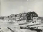 Varvsbyggnad under vintertid.