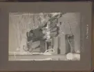 C.G. Pettersson torkar kläder och skor ombord Wking X.