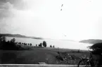 Vy över sjö.