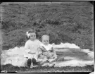 Fotografi i serie för identifiering av motiv ur A C Hultgrens fotosamling.