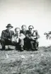 Dagen efter tentamensfesten, mars 1945 (enligt text i album).