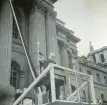 Churchill håller tal vid Blenheim Palace i Woodstock, England, augusti 1947 (enligt text i album).