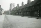 Church Street i Stratford-upon-Avon, England 1948 (enligt text i album).