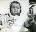 Barnporträtt. Troligen Margareta Rainer 1950 (enligt text i album).