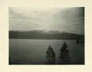 Utsikt över Walchensee (sjö) med Österrikiska alperna, Tyskland (enligt text i album).