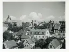 Visby med ringmuren i bakgrunden, Gotland (enligt text i album).