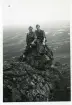 Kjell Lundström och jag (Bengt Hultin) på Anåfjället, Härjedalen, 1941 (enligt text i album).
